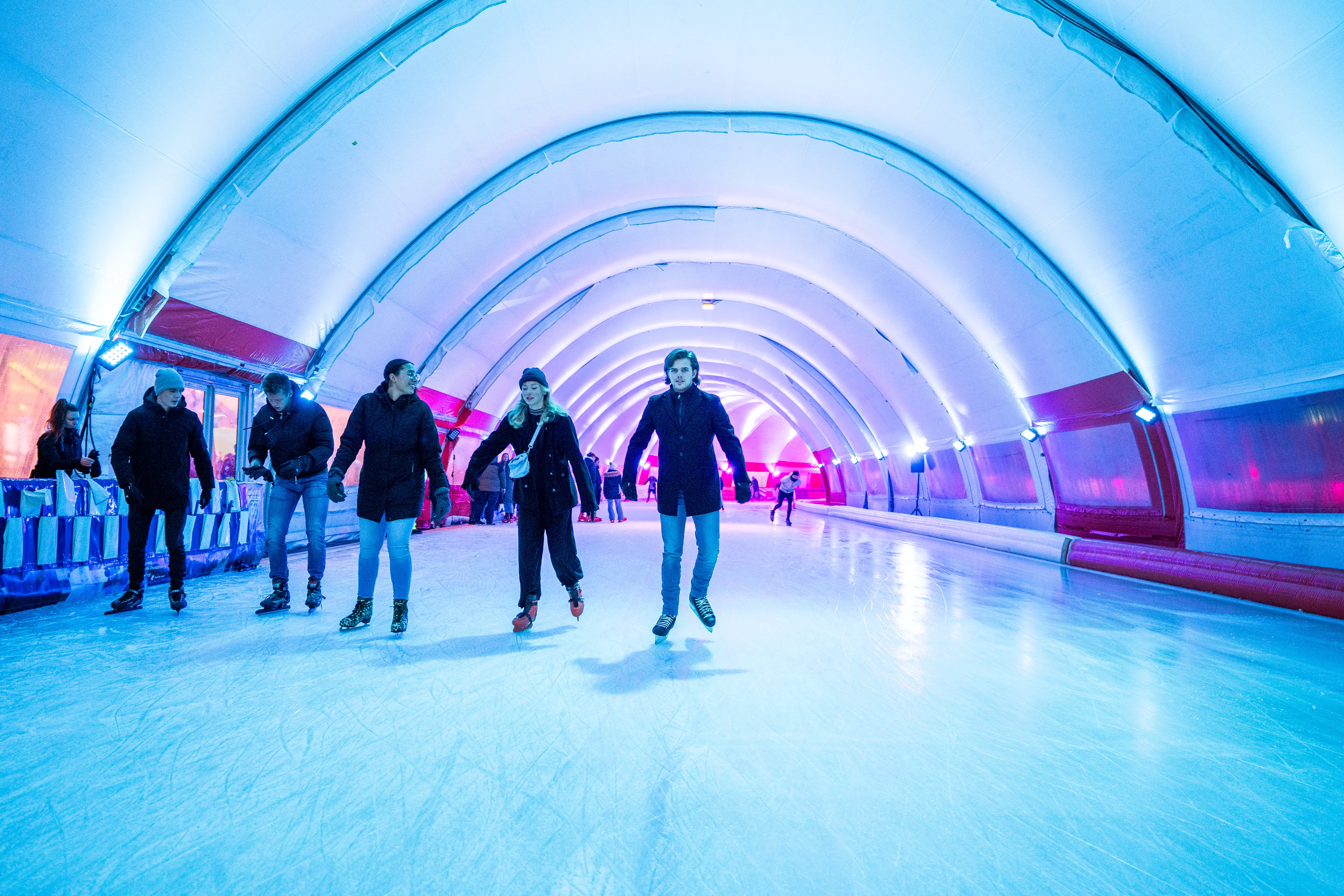 400-meterbaan-schaatsbaan-rotterdam